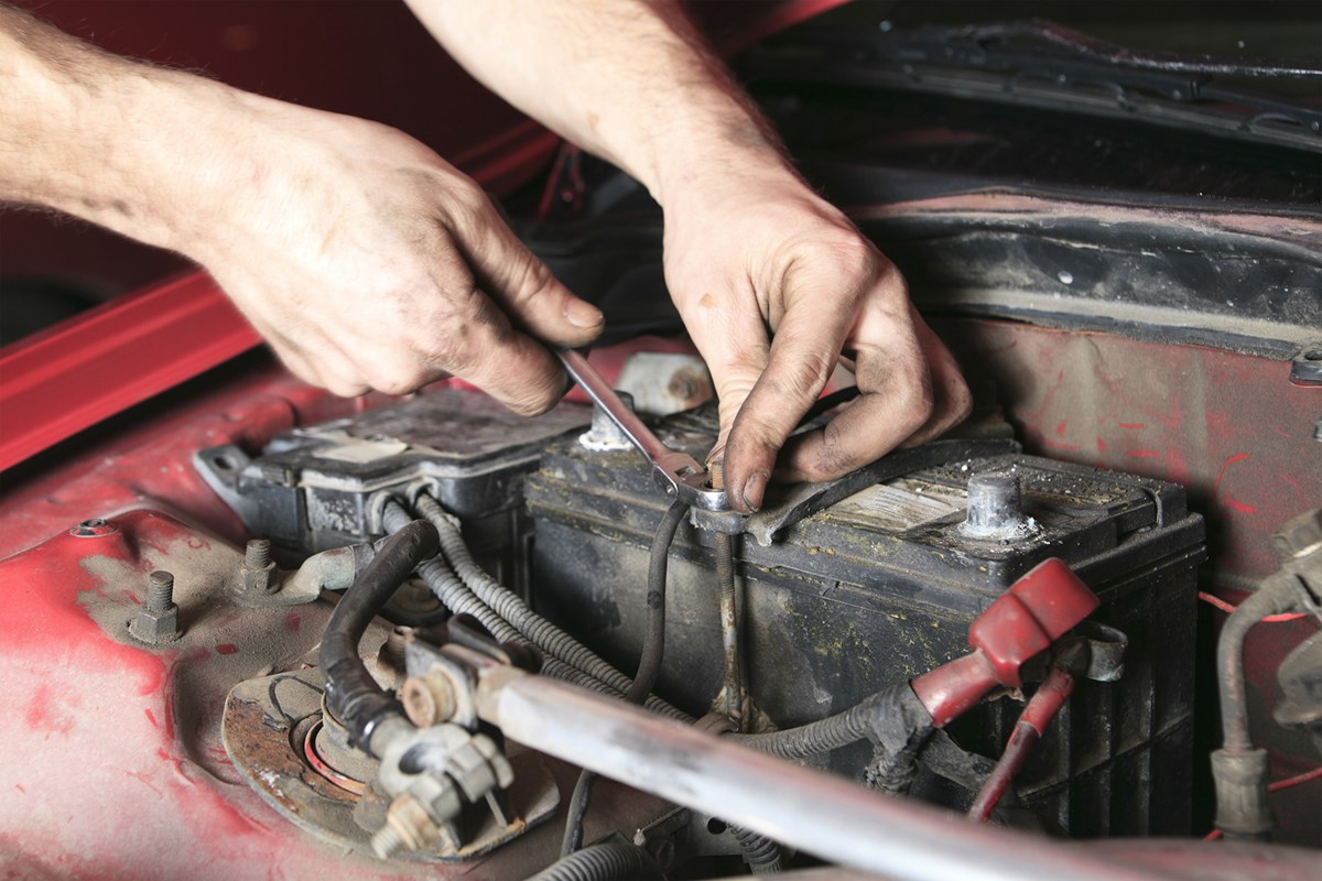 How to maintain your car battery: tips from our experts