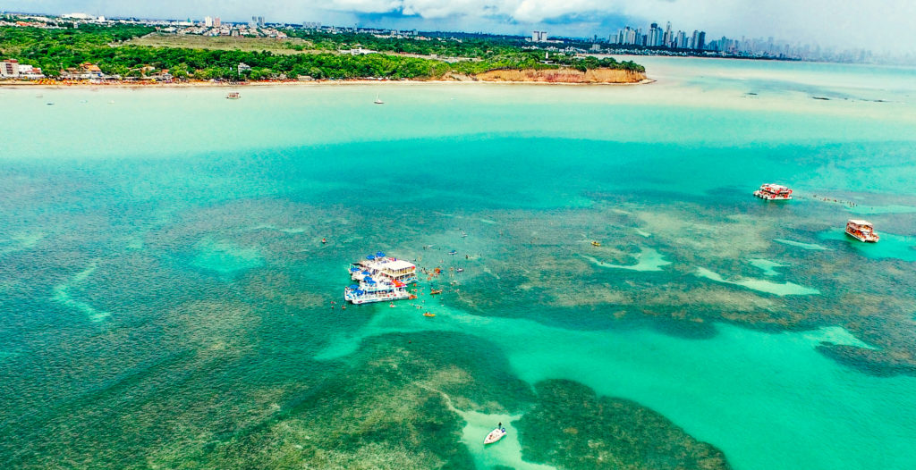 Um Paraíso Tropical Te Espera!